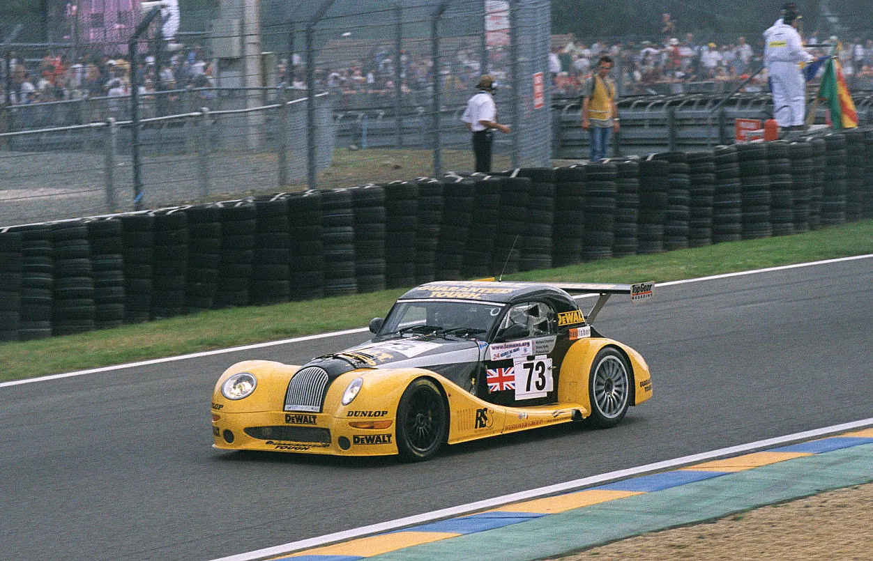 A silver Morgan Aero 8 racing car at Le Mans, 2002